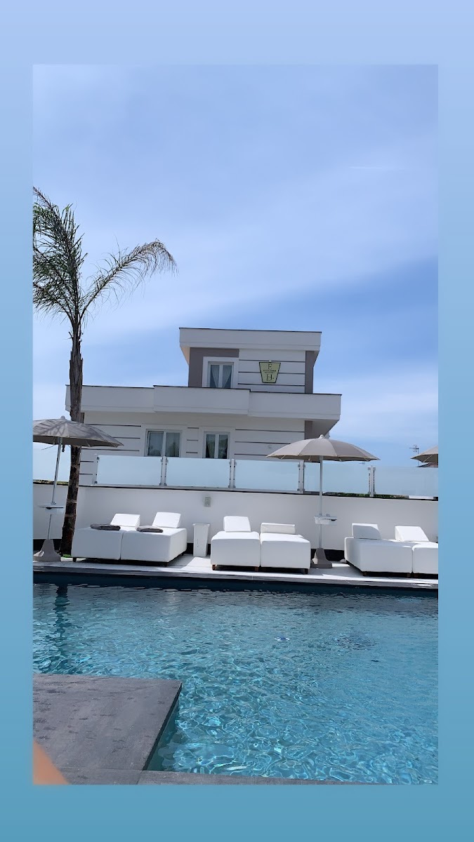 Hotel Elite Varcaturo